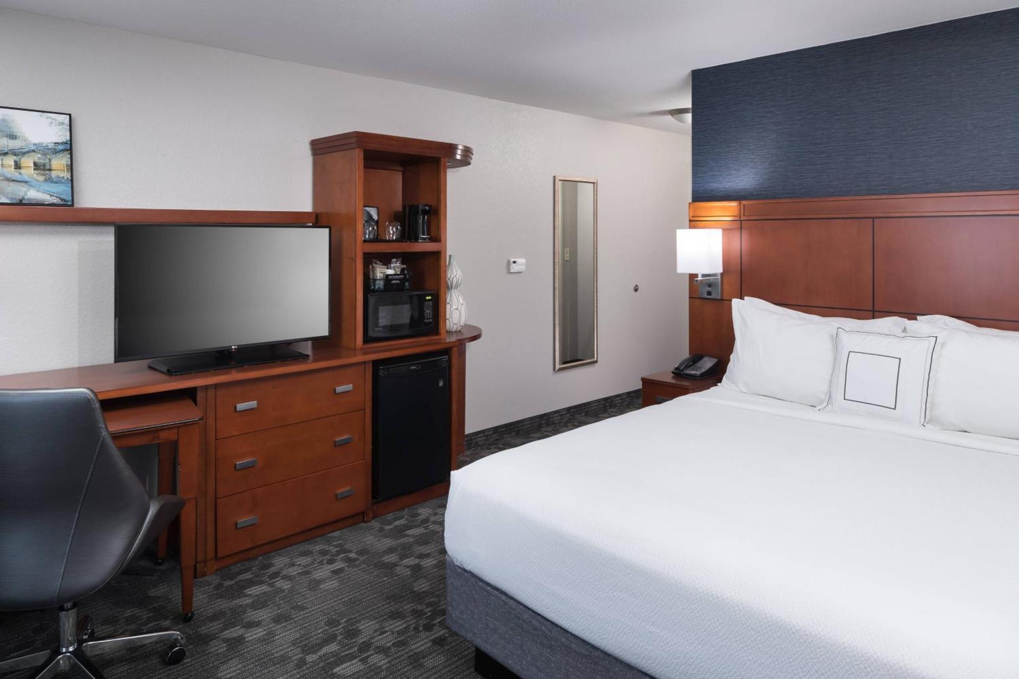 Courtyard By Marriott Austin Parmer Tech Ridge Εξωτερικό φωτογραφία