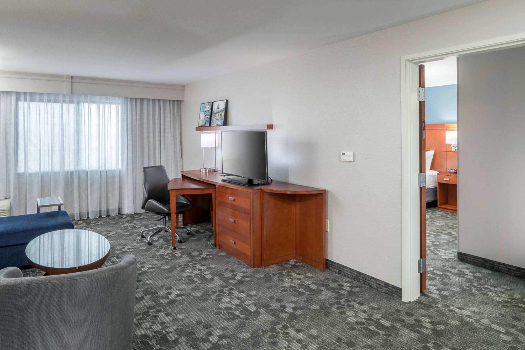 Courtyard By Marriott Austin Parmer Tech Ridge Εξωτερικό φωτογραφία